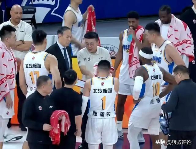 K1体育赛事-你可是北京顶薪球员！范子铭4中0得0分3犯 多次在场隐身遭球迷热议